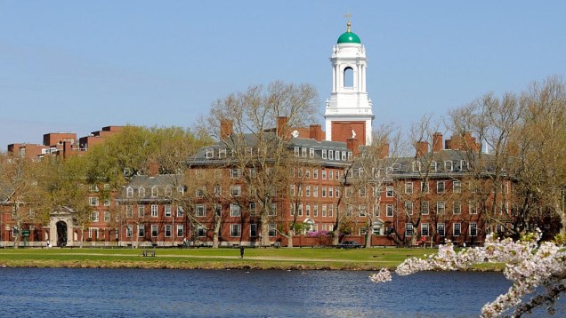 Universidade Harvard, nos Estados Unidos - 4º lugar no ranking do THE
