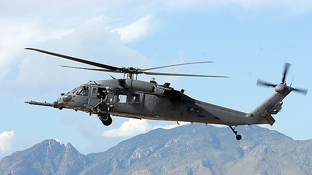 Imagem da Força Aérea dos EUA mostra helicóptero modelo HH-60G Pave Hawk