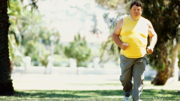 De acordo com o estudo, pessoas magras e inativas correm um risco 30% menor de morrer do que aquelas ativas, mas que estão acima do peso