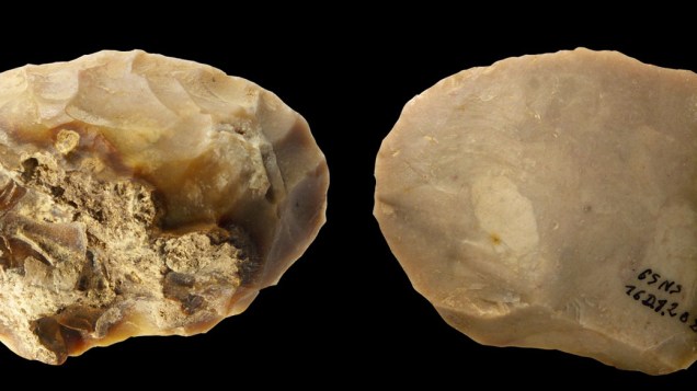 <p>Raspadeira usada como ferramenta por Neandertais</p>