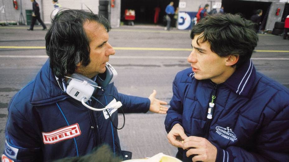 Emerson Fittipaldi conversando com Ayrton Senna