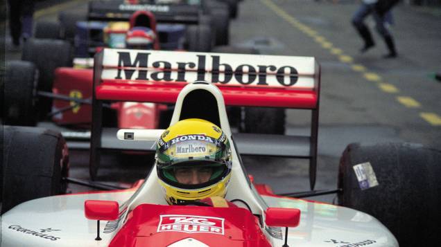 Ayrton Senna no grid de largada durante GP Brasil em 1991 em Interlagos