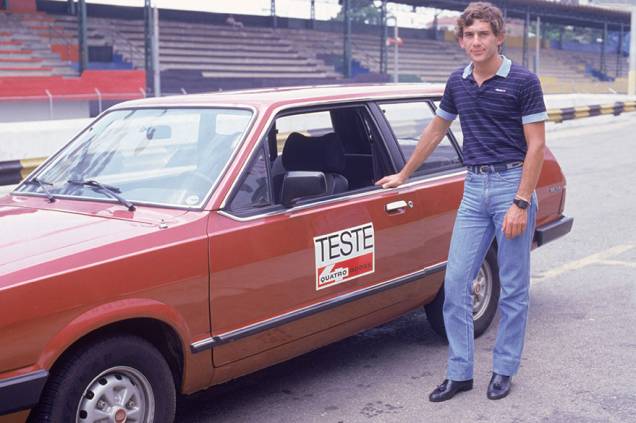 Ayrton Senna testou automóveis nacionais para a revista Quatro Rodas, no circuito de Interlagos em 1984