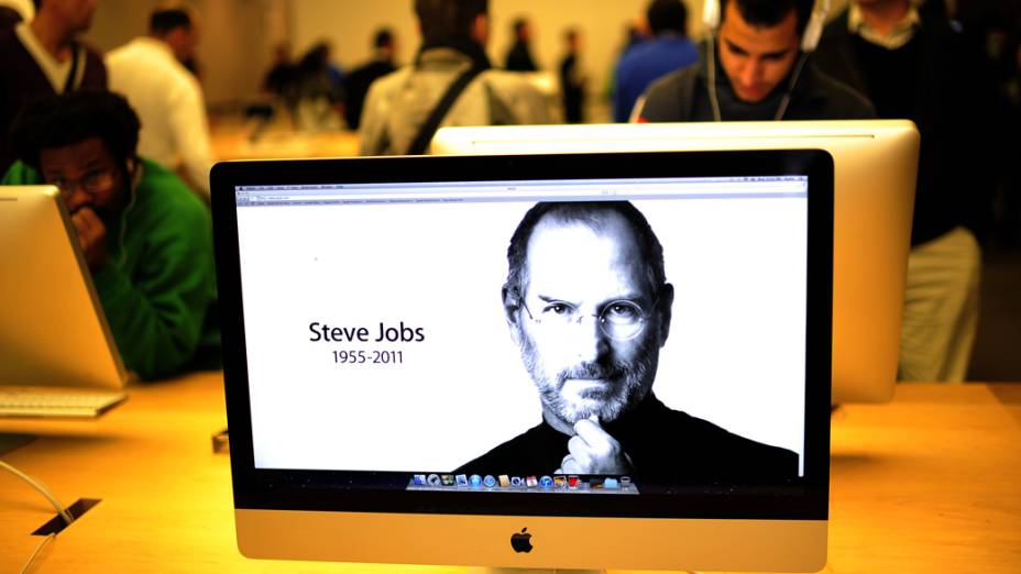 Homenagem em uma loja da Apple na 5ª Avenida, Nova York