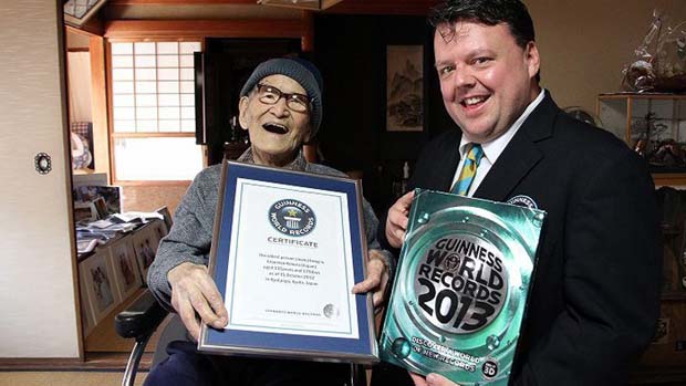 Jiroemon Kimura, o japonês de 115 anos ganhou o título de homem mais velho do mundo
