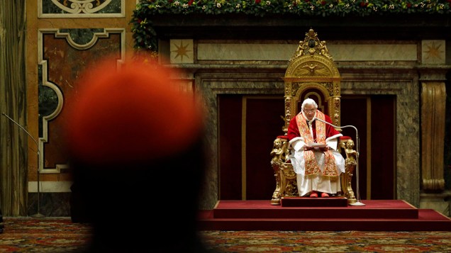 Papa Bento XVI assiste saudações de Natal com a Cúria Romana na Sala Clementina, Vaticano