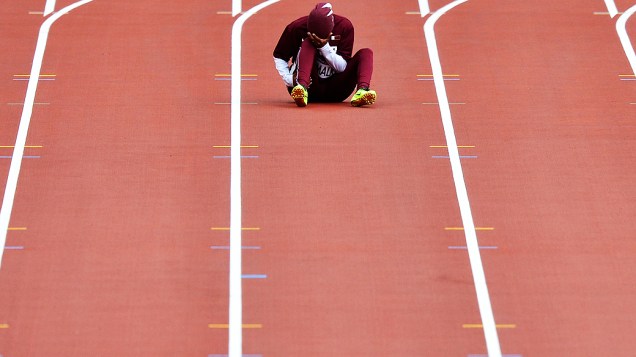 Noor Hussain al Malki não conseguiu terminar sua prova dos 100m rasos, em 03/08/2012