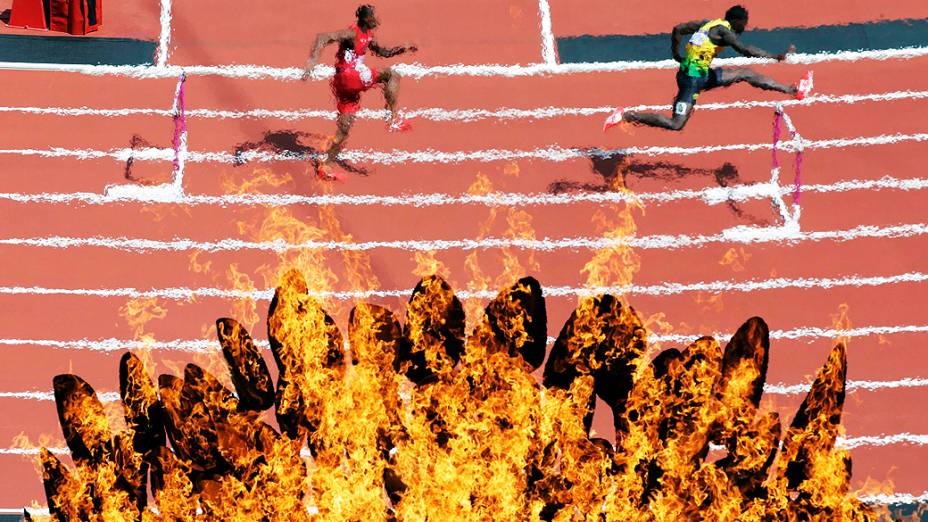 Atletas competem na prova dos 400m com obstáculos para homens, em 03/08/2012