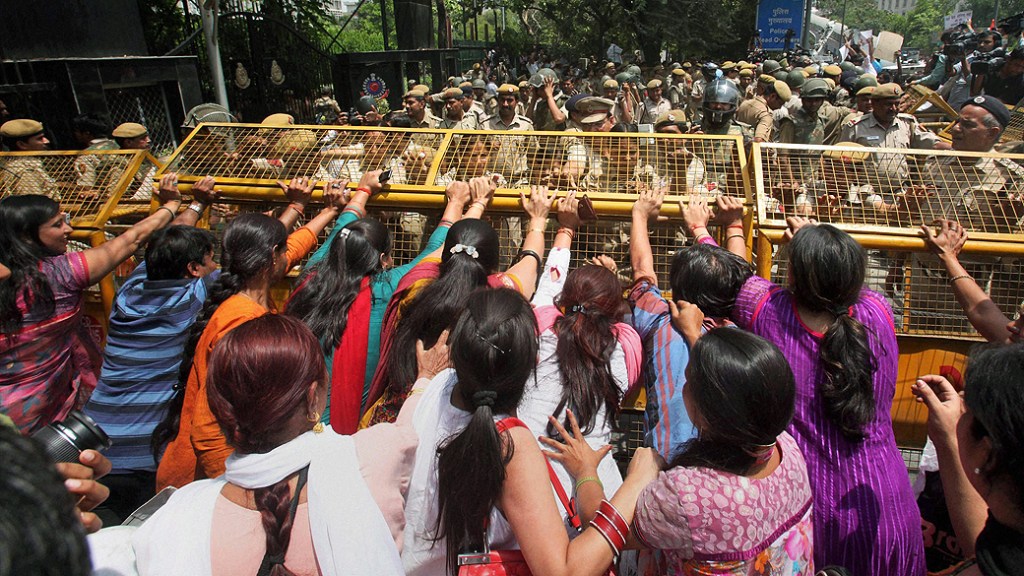 Estupro brutal segue provocando protestos na Índia