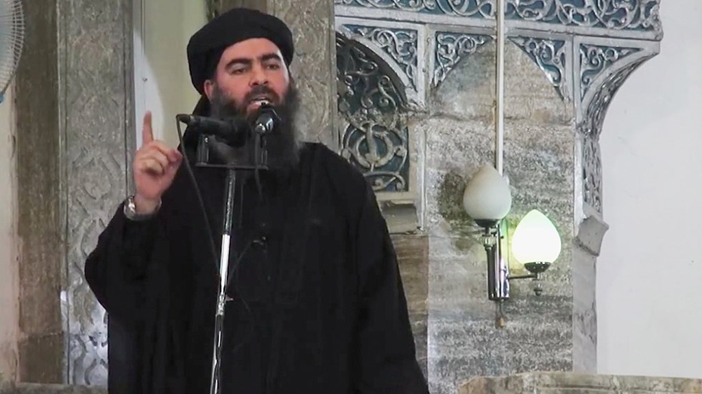 Imagem tirada de um vídeo mostra o líder do Estado Islâmico do Iraque e do Levante, Abu Bakr al Baghdadi