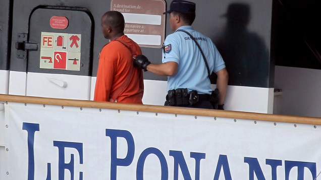 Pirata Somali é preso após sequestrar o iate Le Ponant