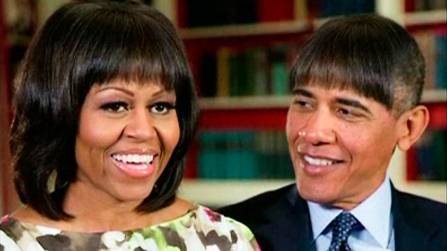 O Presidente dos Estados Unidos, Barack Obama, mostrou fotos suas com a franja de sua mulher Michelle Obama, durante o jantar anual de correspondentes da Casa Branca