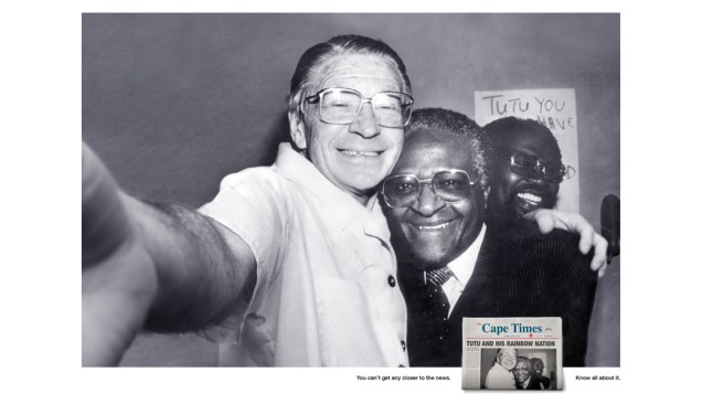 O encontro histórico transformado em selfie entre os religiosos sul-africanos Beyers Naudé e Desmond Tutu O encontro histórico transformado em selfie entre os religiosos sul-africanos Beyers Naudé e Desmond Tutu
