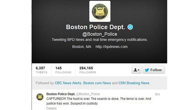 Reprodução da página do Departamento de Polícia de Boston no twitter confirma a captura de Dzhokhar Tsarnaev, suspeito de executar o atendado durante a Maratona