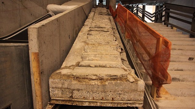 Escada que serviu como rota de fuga para centenas de pessoas no dia dos atentados ficará exposta no Museu do 11 de setembro, em Nova York