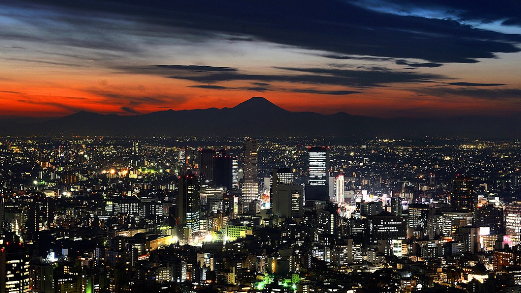 Monte Fuji visto à noite da cidade Tóquio