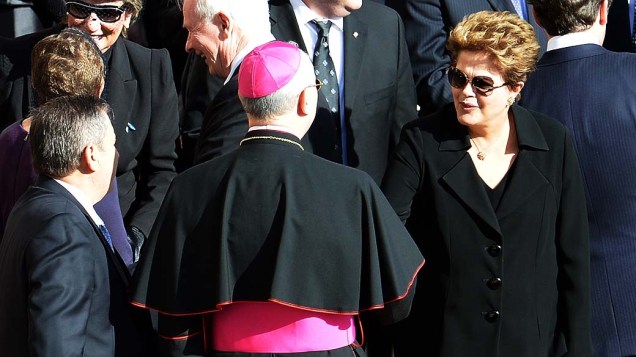 A presidente Dilma Roussef chega para missa de entronização do papa Francisco na Praça São Pedro, no Vaticano