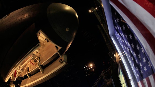 <p>Ônibus espacial Enterprise exposto no Intrepid Sea, Air & Space Museum em Nova York</p>