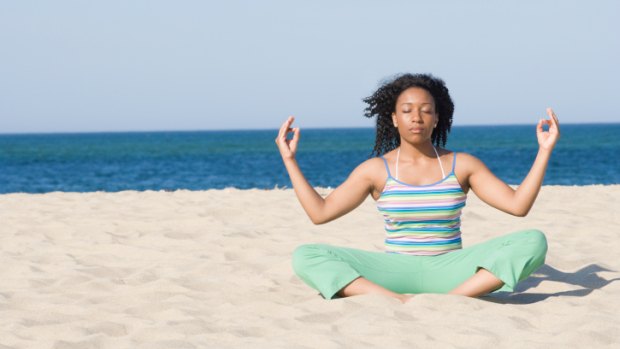 Um em cinco pacientes bipolares que faz ioga acredita que o exercício surte efeitos benéficos na saúde mental