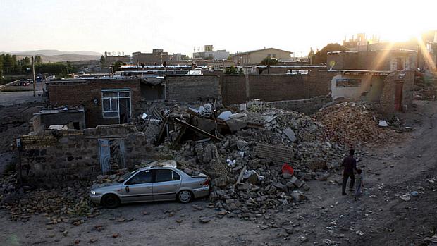 Ao menos quatro cidades foram completamente destruídas nos terremotos