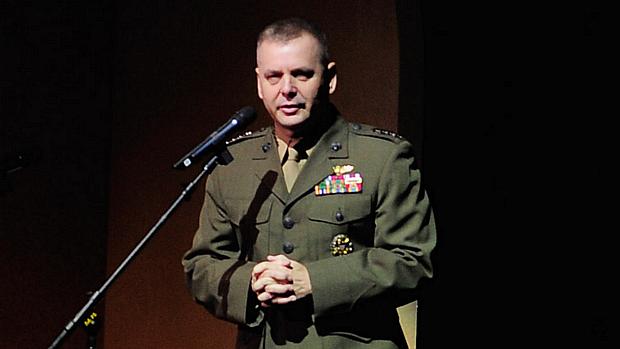 O general James Cartwright, de 63 anos, aposentou-se em 2011