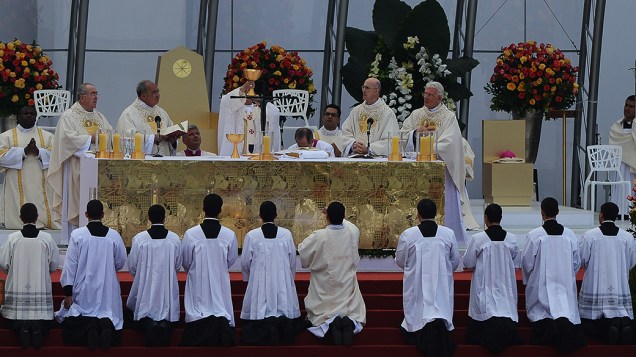 Papa Francisco celebra a missa de encerramento da Jornada Mundial da Juventude na praia de Copacabana