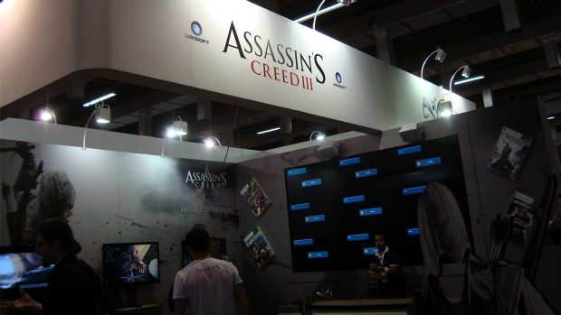 Jogo Assassins Creed 3, disponível para teste, no estande da Ubisoft