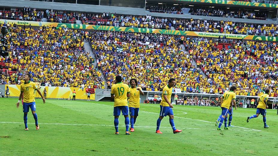 Vitória do Brasil contra o Japão na Copa das Confederações, em Brasília
