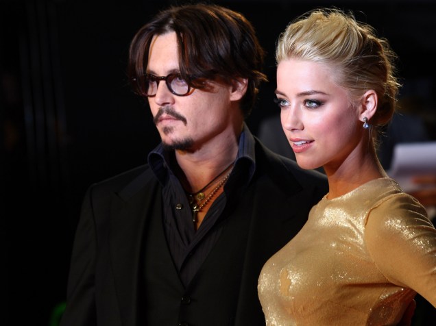 Johnny Depp e Amber Heard<br><br>