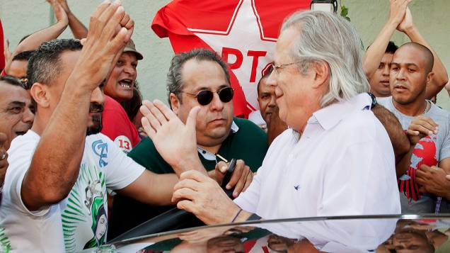 O ex-ministro José Dirceu, votou na tarde de hoje (07), em São Paulo