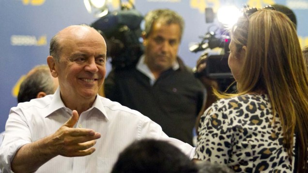 José Serra em encontro com os vereadores eleitos, em 09/10/2012