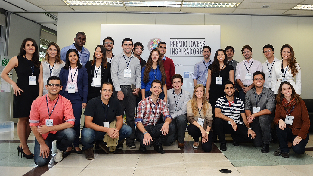 Candidatos ao Prêmio Jovens Inspiradores 2013