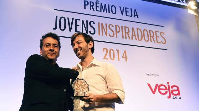 Guilherme Finkelfarb Lichand vencedor na categoria chivas do Prêmio Jovens Inspiradores 2014, em São Paulo