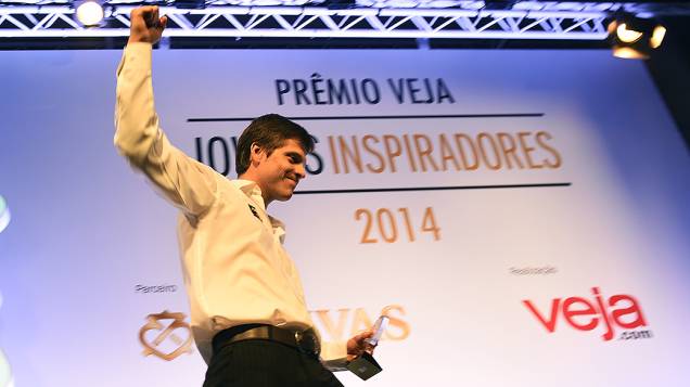 Lucas Lucchesi vencedor do Prêmio Jovens Inspiradores 2014, em São Paulo