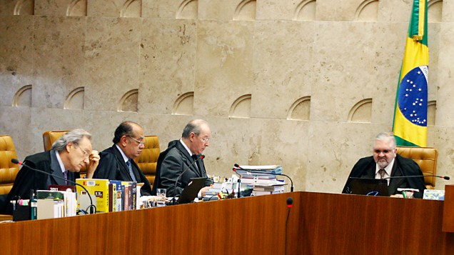 Ministro do Supremo Tribunal Federal (STF), Ricardo Lewandovisk durante julgamento do mensalão