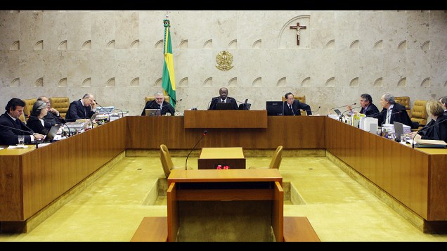 Ministros do STF durante julgamento do mensalão, em 06/12/2012