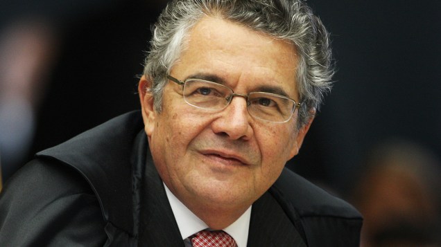 Marco Aurélio durante sessão que julga Ação Penal 470, em Brasília