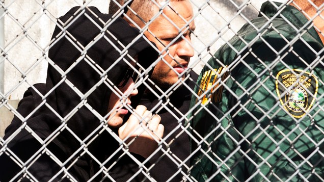 <p>Justin Bieber deixa o local onde estava detido em Miami após ser flagrado dirigindo embriagado</p> <p>Justin Bieber deixa o local onde estava detido em Miami após ser flagrado dirigindo embriagado</p>