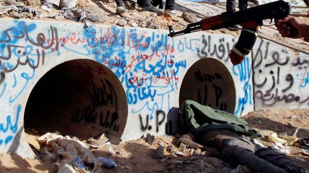 Local onde Kadafi foi capturado em Sirte, na Líbia