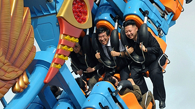 Kim Jong-un participou da inauguração de um parque de diversões na Coreia do Norte