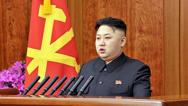 O ditador norte-coreano Kim Jong-un durante pronunciamento na TV