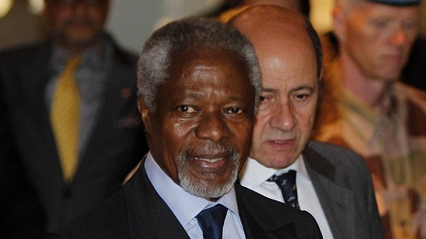 Kofi Annan chega em hotel em Damasco: mais uma tentativa