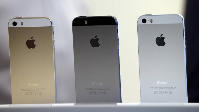 Apple lança iPhone 5S, durante evento em Cupertino, Califórnia