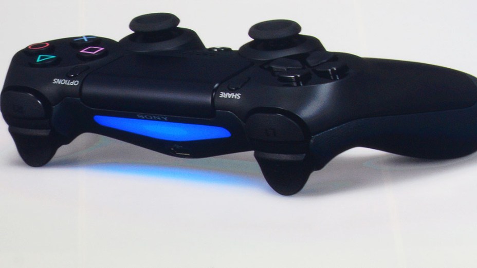 Lindo! Sony anuncia edição especial do PS4 Pro branco com Destiny 2