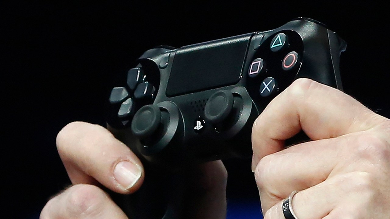 Sony anuncia lançamento do Playstation 4