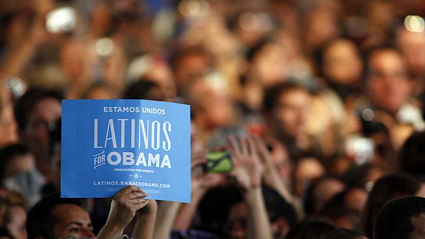 Os latinos são o grupo que mais deve crescer até 2050, e eles são um eleitorado fiel de Obama