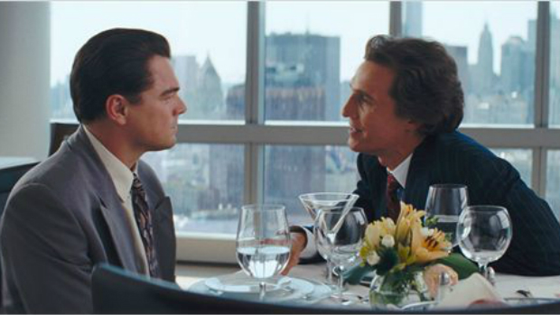 <p>Leonardo DiCaprio e Matthew McCounaghey em cena do filme O Lobo de Wall Street</p>