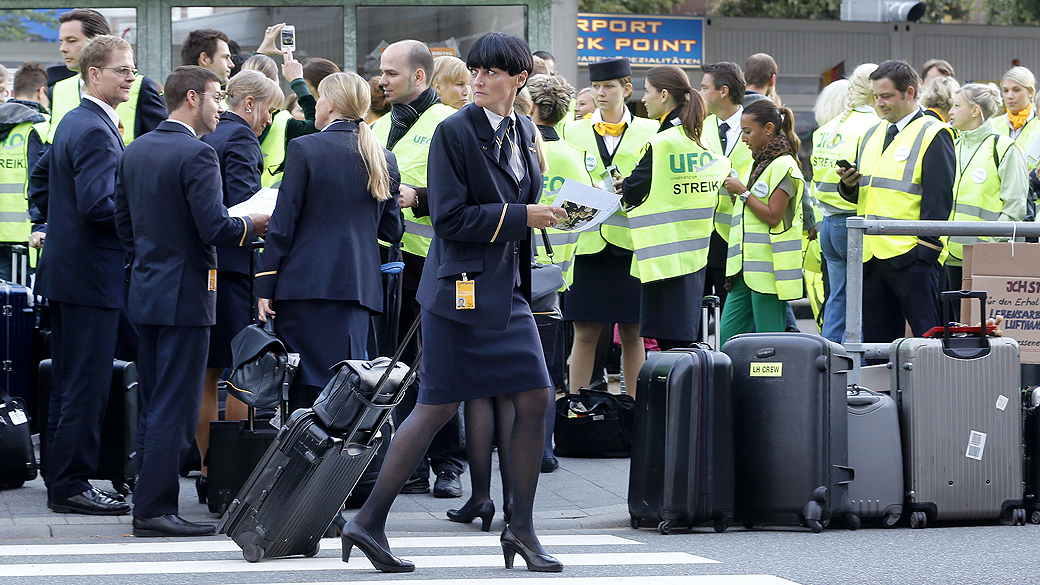A Lufthansa cifrou em 232 milhões de euros os custos das greves dos pilotos e do pessoal de segurança do ano passado.