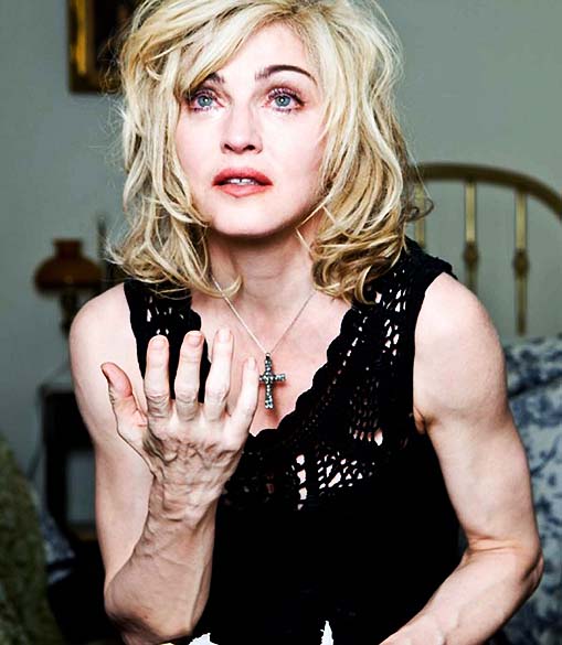 Madonna em fotografia de campanha publicitária da Dolce and Gabanna de 2010