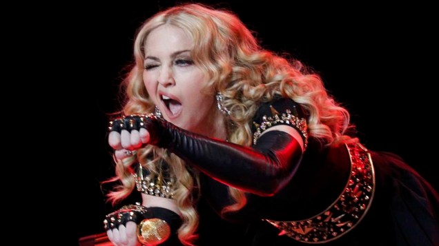 Madonna, durante apresentação do Superbowl 2012